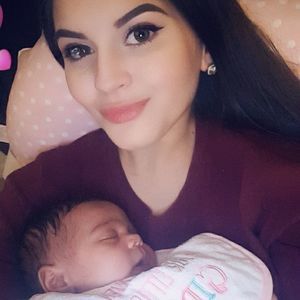 Meet your Posher, Carrie